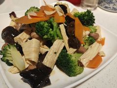-老北京胡同味道二荤铺(酒仙桥店)