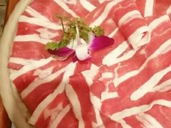 -东巴人鱼豆花火锅(幸福街店)
