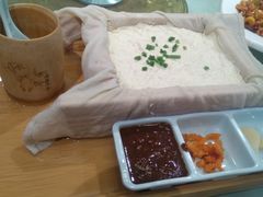 -阿三鱼头泡饼·家常菜