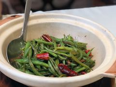 砂锅芸豆-老船夫婚宴婚庆会馆(延吉路店)