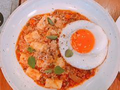 -ROAST coffee & eatery