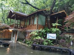 -天明山温泉大酒店