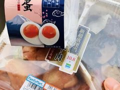 -全家便利店(愚园店)