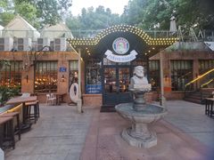 -宝莱纳啤酒花园餐厅PAULANER BRAUHAUS Nanjing(广州路店)