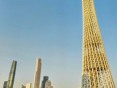 -广州琶洲会展广州塔地铁站轻居酒店