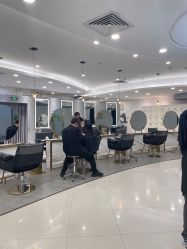 -八佰伴8008星级形象店
