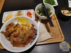 -熊吞·大碗丼烧肉饭(西市场嘉华店)