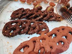 -HOT CRUSH趁热集合·现烤面包(上海环球港店)