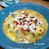 辣度可以选的，撒上了微辣粉很入味，啃起来很香