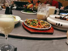 -香山湖家家宴(中山陵店)