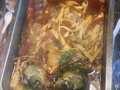 -老街烧烤大排档·地道湖北菜·龙虾馆(汉口火车站店)