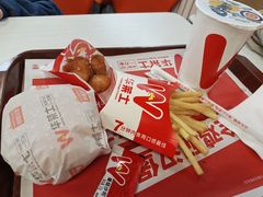 -华莱士·全鸡汉堡(皓月店)