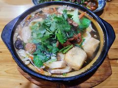 -农家飘香卤味砂锅(三角地店)