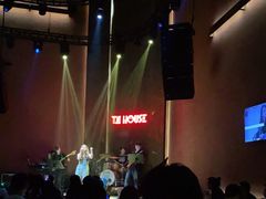 -TZ House音乐现场(来福士中心店)