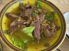 -伟记牛肉(金鸿公路店)