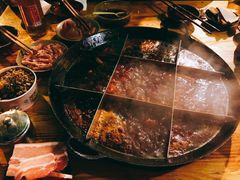 -岗上渣渣老火锅(两路口店)