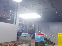-明本湛江鸡•海鲜小厨(陈家祠店)