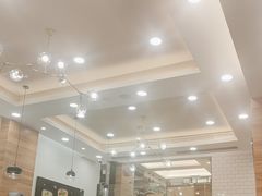 -佰搭果·广式茶餐厅(西华路店)