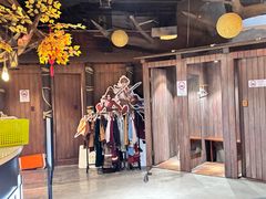 -暴风岛沉浸式体验馆(百联世纪店)