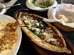 四季皮塔饼-Efes Turkish & Mediterranean Cuisine 艾菲斯餐厅(陆家嘴店)