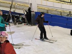 -乔波室内滑雪场