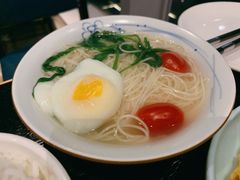 长寿面-新加坡海鲜(国贸商城店)