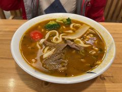 手切酸菜牛腱子面-陳八两面家(滨江天街店)