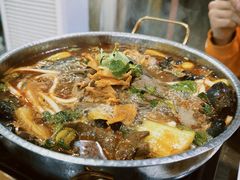 -壹阁胡羊焖饼(特色小吃街店)