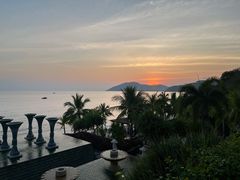 -日落吧·海景咖啡厅·餐酒吧·鸡尾酒·下午茶·乐队表演·浪漫夕阳·三亚文华东方酒店
