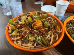 -玲玲米粉·新疆现炒米粉(大十字总店)