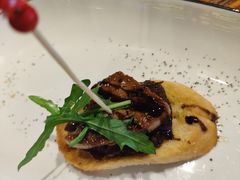 牛肉鹅肝面包-1886德国汽车餐厅(外滩十六铺码头店)