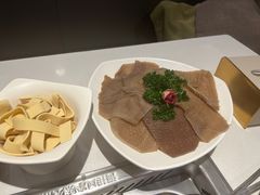 -海底捞火锅(长宁路龙之梦店)
