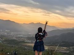 -鬼笑石后山停车场