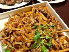 -三个大叔烤羊肉串·炭炉砂锅菜(西三旗店)