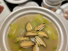 黑毛节瓜清煲六头鲍鱼-炳胜品味(海印总店)