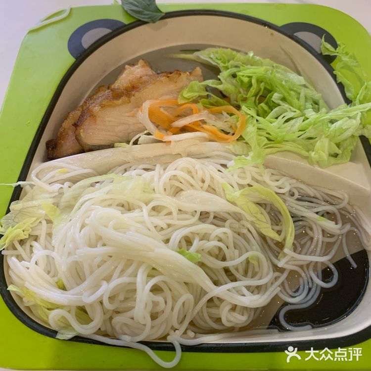 在桥南经常会经过这一家店，今天终于有机会去尝试一下