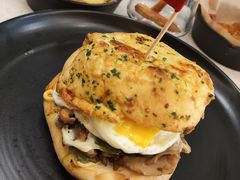 芝士和牛至尊堡-必胜客(兴隆店)