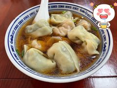 半菜半肉-古徽州馄饨店(宝安路店)