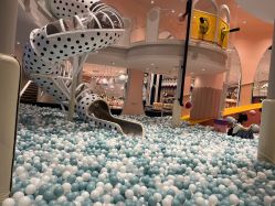 -奈尔宝·儿童乐园·亲子餐厅(鄞州万达店)