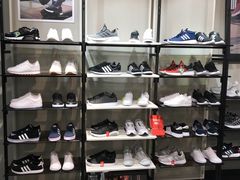 -adidas(正佳广场店)