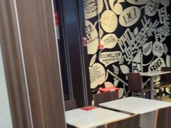 -麦当劳(深圳北站高铁店)