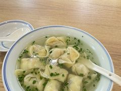 荠菜猪油渣大馄饨-君东记本帮面馆(天钥桥路店)