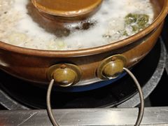 -洞庭洲·防空洞火锅·铜锅涮肉·烧烤(新百广场店)