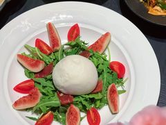 -鲜璟台·地标景观餐厅(上海中心店)