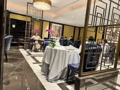 大堂-Yan Ting 宴庭中餐厅(上海静安瑞吉酒店)