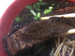 -小龙大肉面馆