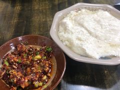 -晏老九豆花饭家常菜(上海城店)