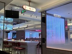 -海底捞火锅(杭州庆春路夜宵主题店)