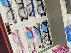 -吴良材眼镜(南翔印象城MEGA店)