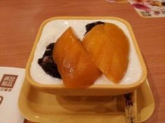 芒果白雪黑糯米甜甜-满记甜品(日月光二店)